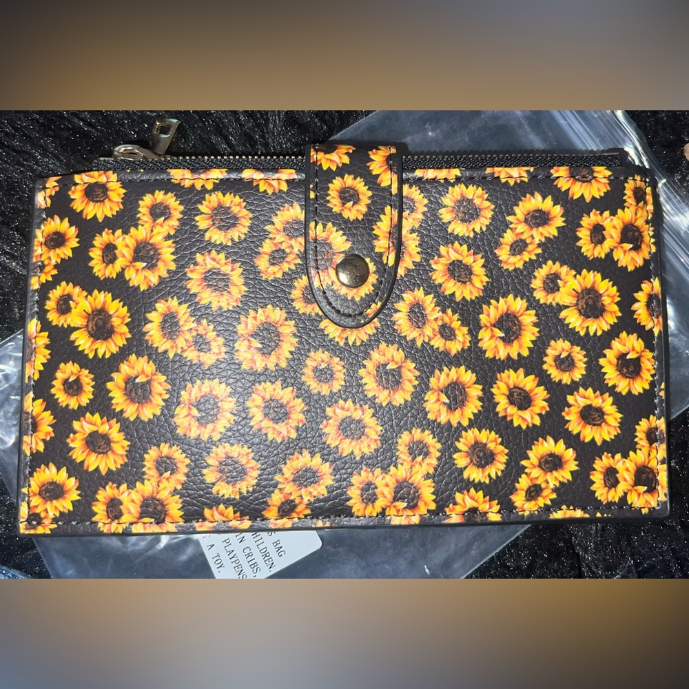 Multi Card Wallet Case with Zipper Pocket Credit Card Holder for Women